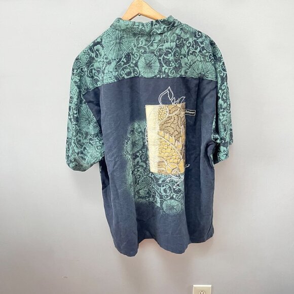 Tommy Bahama Koi Fish Silk Hawaiian Shirt- Size L - Picture 3 of 4